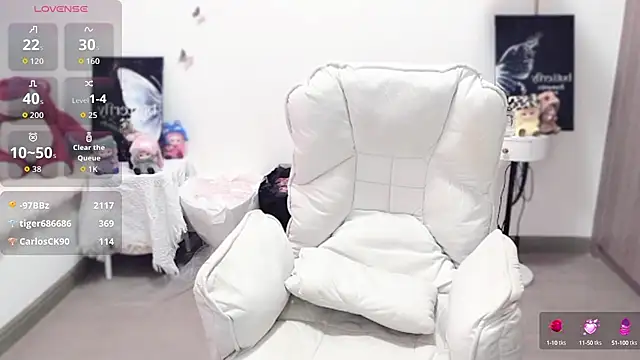 -EEBABY online show from October 16, 12:35 am