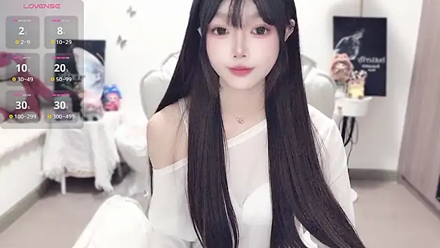 -EEBABY online show from October 28, 1:06 pm