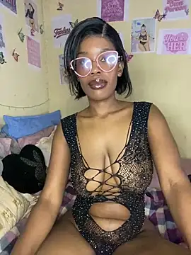 Caramel Mellow online show from September 24, 8:08 pm