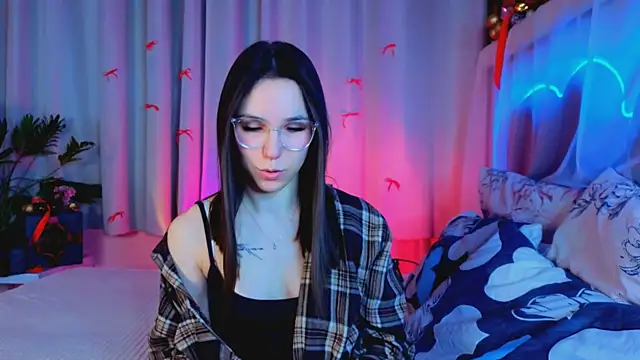 -CindyLou online show from January 14, 5:56 am