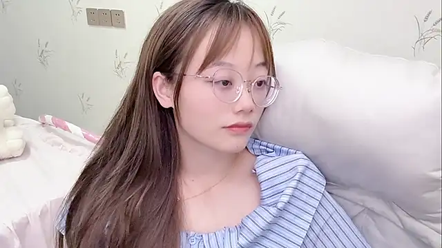 puppy-999 online show from May 3, 2:42 pm