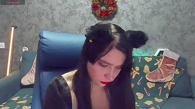 LiviaShy online show from December 22, 8:23 pm