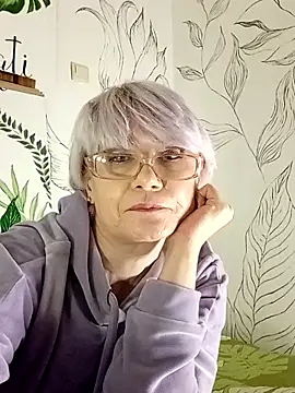 Catty Lady online show from December 16, 9:09 pm