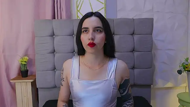 kaylee lee online show from September 15, 4:21 am