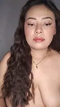 Damii 001 online show from June 16, 1:39 am