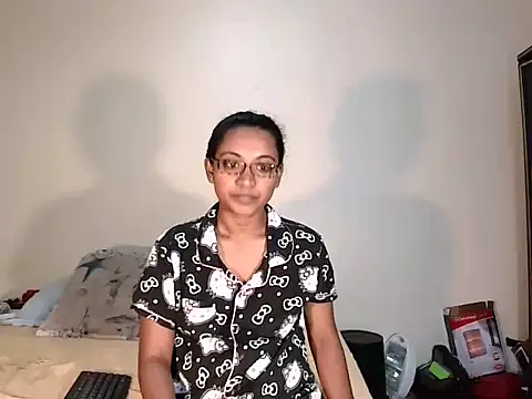 indiansweetflava online show from December 15, 5:45 am