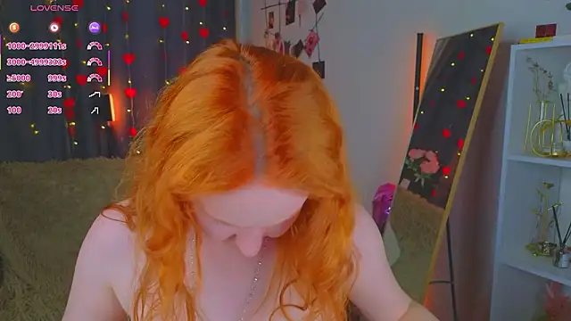 JoyceJones online show from March 1, 9:14 pm
