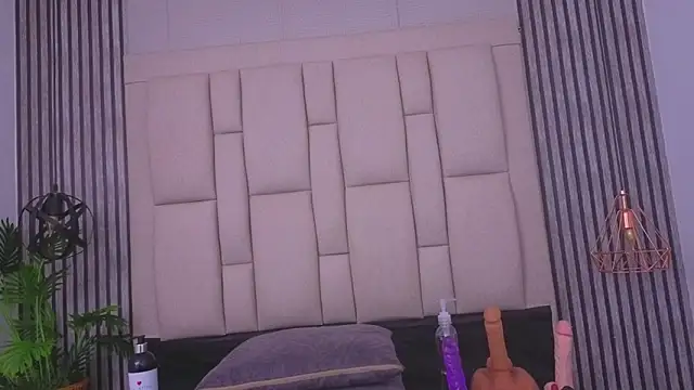 bryonycutee online show from February 16, 12:27 pm