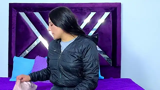 cuteeimy online show from November 24, 6:54 pm