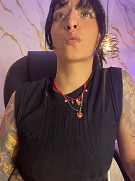 Scaarlettfox online show from March 9, 7:39 pm