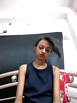 Your-Kitkat online show from October 10, 12:43 pm