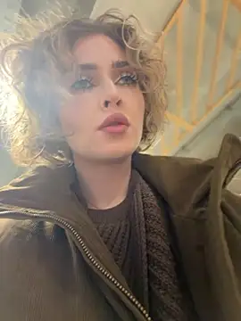 KellyKeler online show from November 14, 1:11 pm