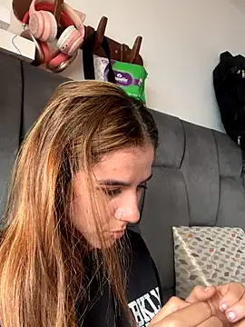 AllieYourGirl online show from October 9, 6:12 pm