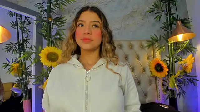 LittleeJaz online show from January 14, 5:01 am