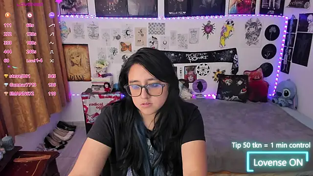 Cherry blush  online show from May 15, 11:18 pm