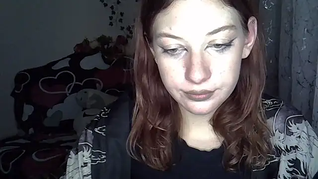 Lily Ember online show from November 12, 7:34 pm