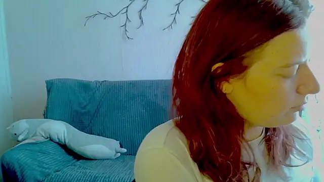 Lily Ember online show from February 11, 11:12 am