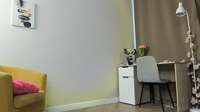 TaiteFairfield online show from February 17, 8:24 am