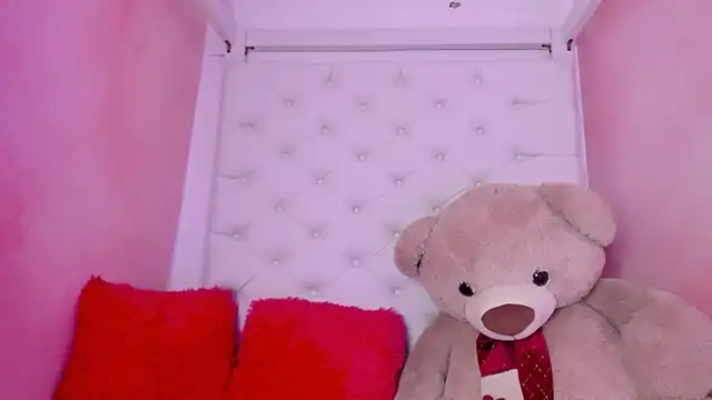 eimy skinny  online show from February 27, 1:44 pm