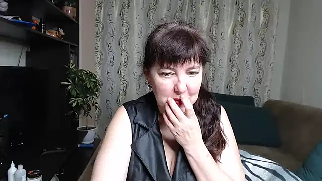 Illusionq online show from October 14, 5:10 am