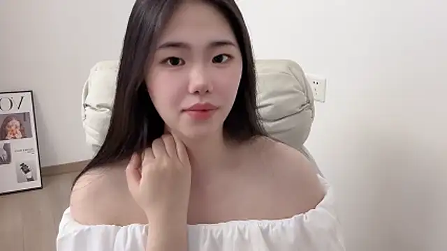 suki-1 online show from March 17, 9:57 am