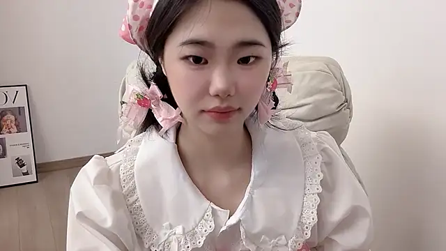 suki-1 online show from March 20, 10:31 am