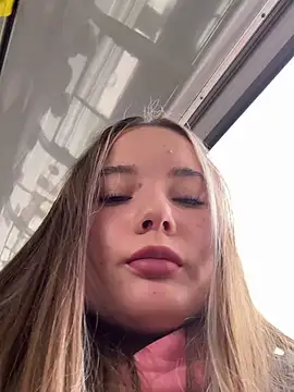 StephanieMur online show from October 5, 5:12 am