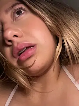 MissCat  online show from September 10, 4:01 am