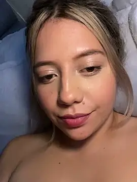 MissCat  online show from October 6, 3:23 am