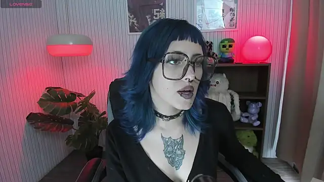 kattusauruss online show from September 12, 2:02 pm