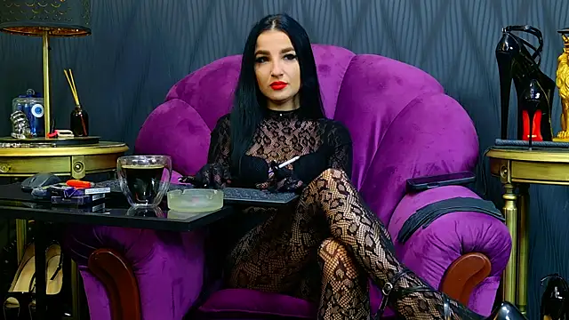 VivianReeve online show from October 24, 6:09 am