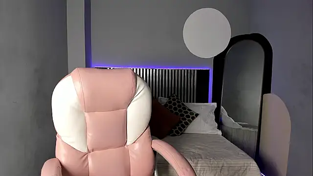 Sky winter online show from November 5, 2:11 pm