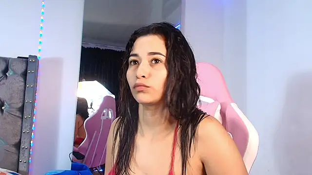 GraceWallace  online show from February 22, 2:12 am