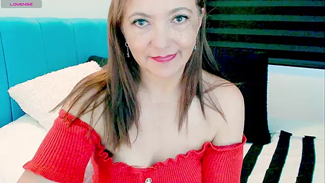 Kendraline1 online show from June 25, 7:26 pm