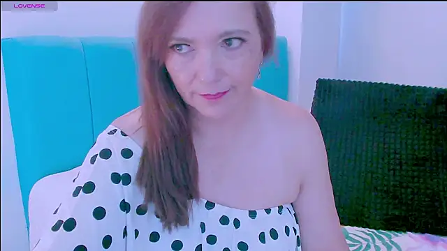 Kendraline1 online show from July 25, 10:06 pm