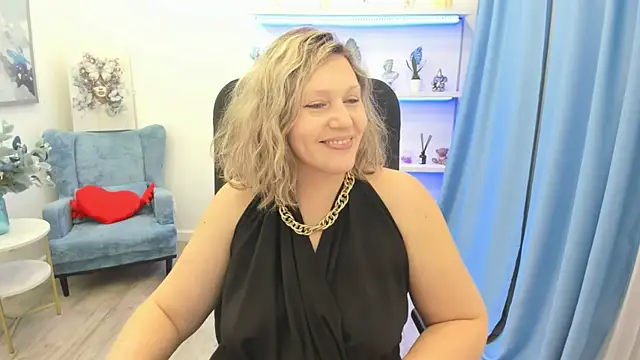 NinaStarle online show from April 5, 12:37 pm