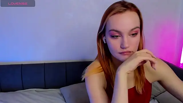 Ida FaneStain online show from October 15, 2:47 am