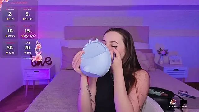 bubblegum1  online show from December 4, 7:54 am