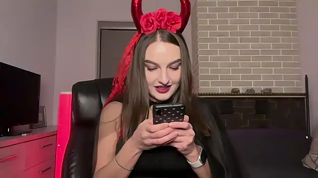 Rabli1 online show from October 31, 3:05 pm