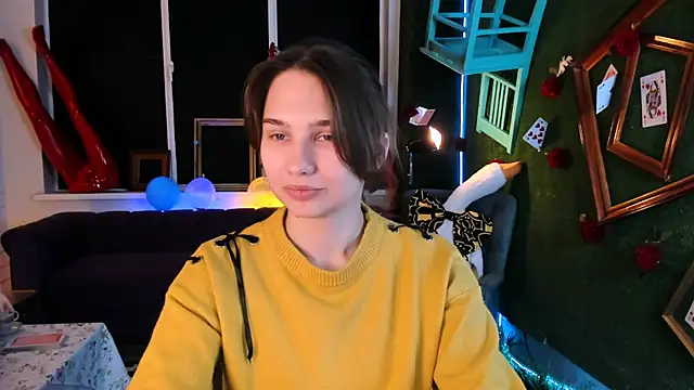 TessaMill online show from October 7, 5:34 am