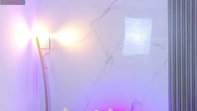 kiaratentation online show from February 1, 7:34 pm