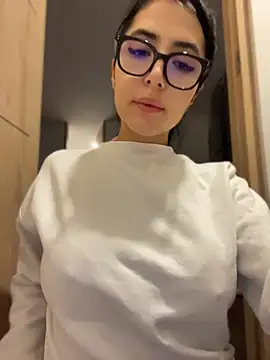 oh nina online show from July 10, 12:56 am