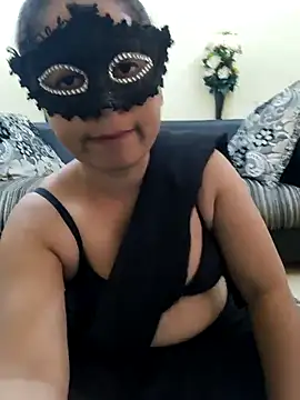 Iampriyaaa15 online show from October 27, 7:04 am