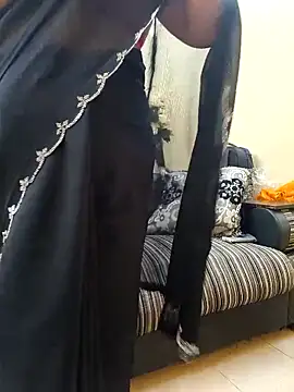 Iampriyaaa15 online show from September 27, 7:26 am