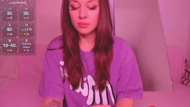 Lil Foxy9 online show from February 17, 1:32 pm