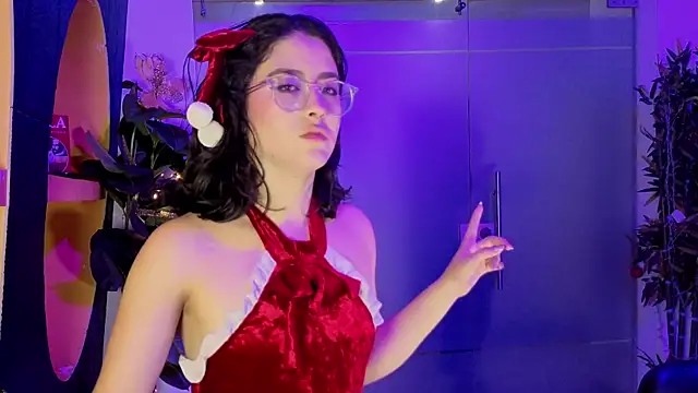 LiLLiAnderson online show from December 16, 12:22 pm