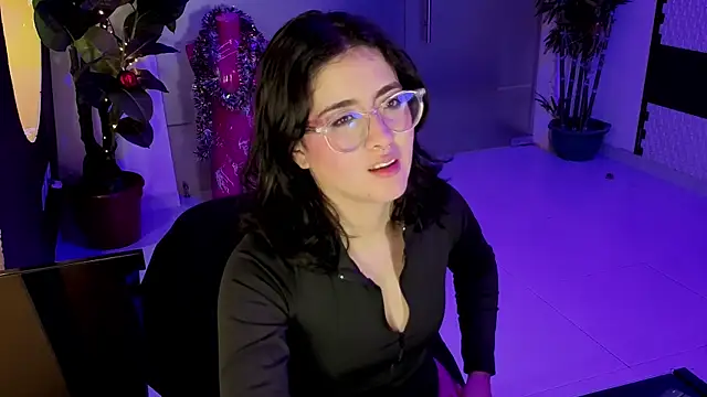 LiLLiAnderson online show from January 14, 12:21 pm