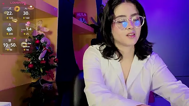 LiLLiAnderson online show from December 14, 12:11 pm