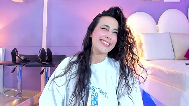 my aleja  online show from January 16, 2:35 pm