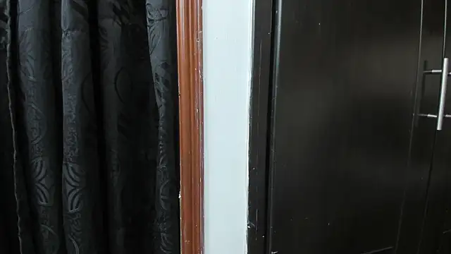 Matilda Liz online show from December 1, 3:37 pm